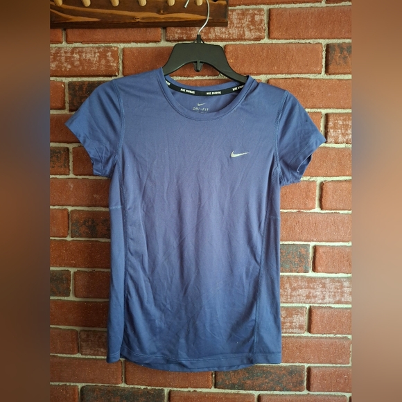 Nike Women's Short Sleeve Tee in Blue - Picture 1 of 4